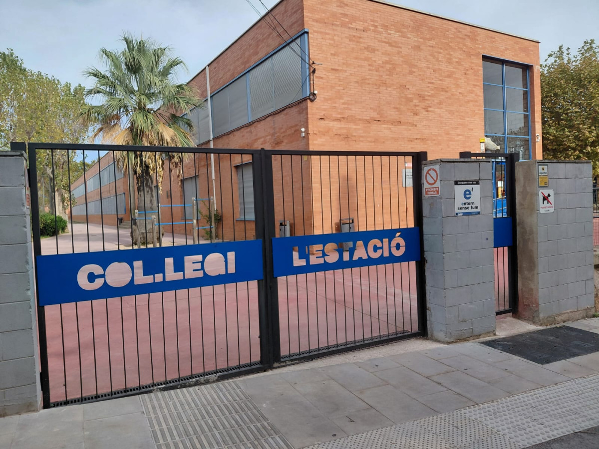 El Ple aprova, a proposta dels Comuns, millores relacionades amb el món educatiu